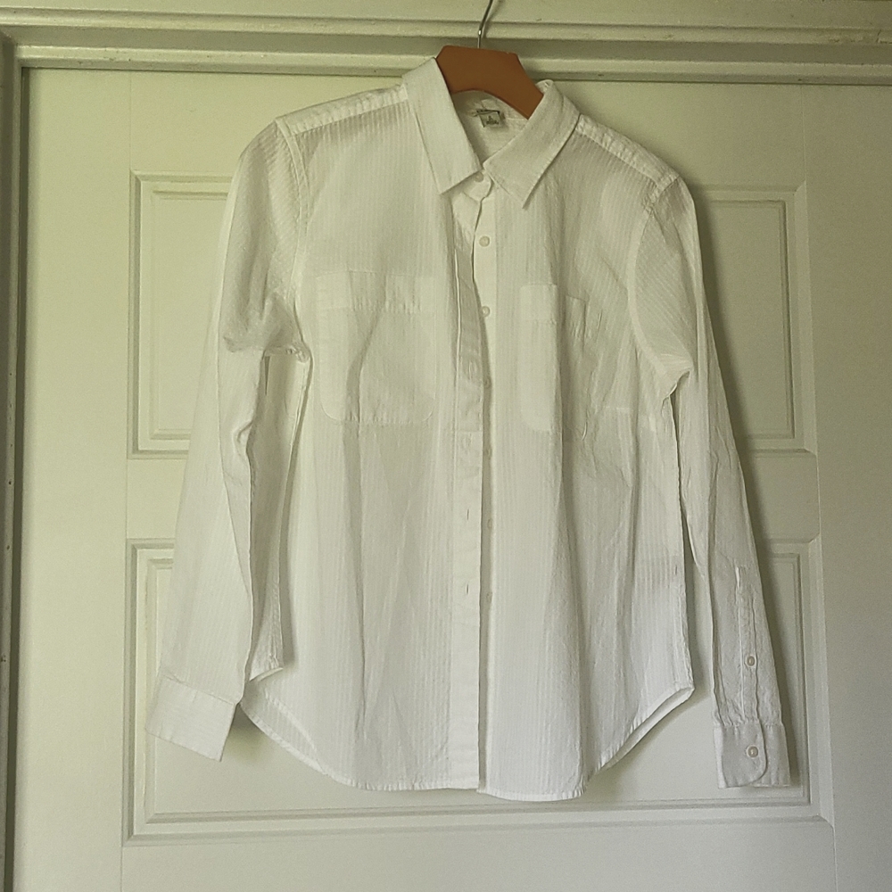 Women's long sleeved blouse